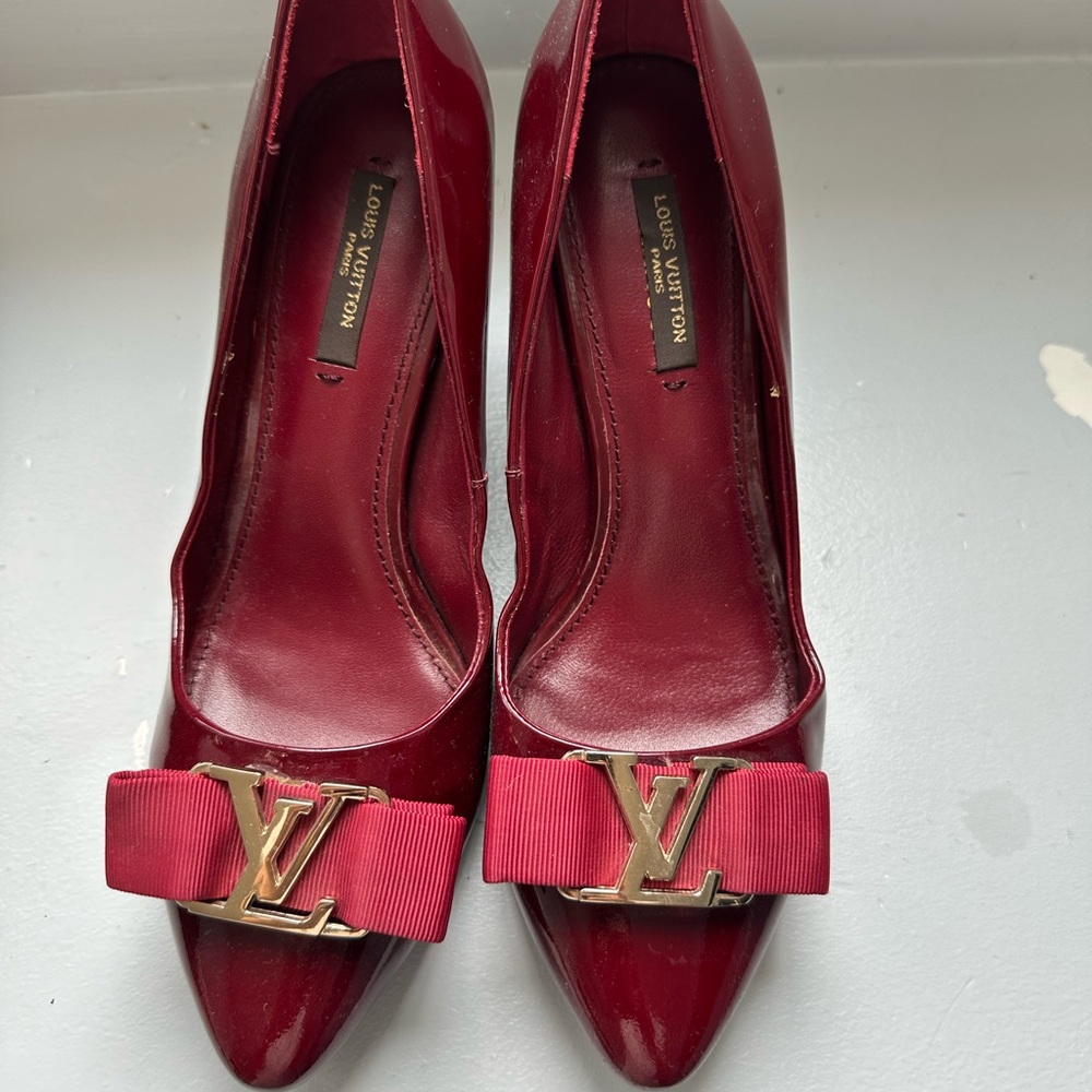 Louis Vuitton Burgundy Heels with Gold Accent